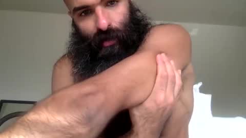 woof_wolf37 online show from 02/11/26, 10:26