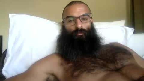 Snapshot of woof_wolf37 chatting on 03/20/26, 03:39 woof_wolf37 online show from 03/20/26, 03:39