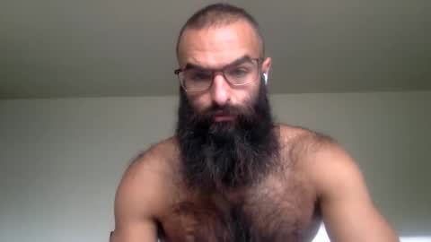 Snapshot of woof_wolf37 chatting on 03/23/26, 04:11 woof_wolf37 online show from 03/23/26, 04:11