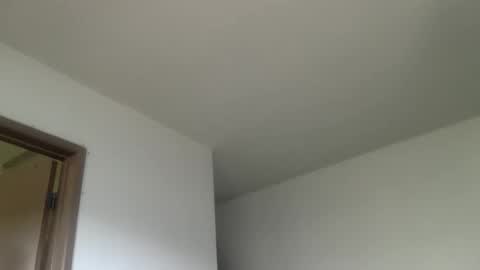 Snapshot of woof_wolf37 chatting on 03/27/26, 04:29 woof_wolf37 online show from 03/27/26, 04:29