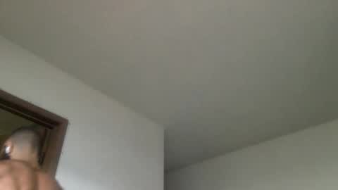 Snapshot of woof_wolf37 chatting on 04/01/26, 03:31 woof_wolf37 online show from 04/01/26, 03:31