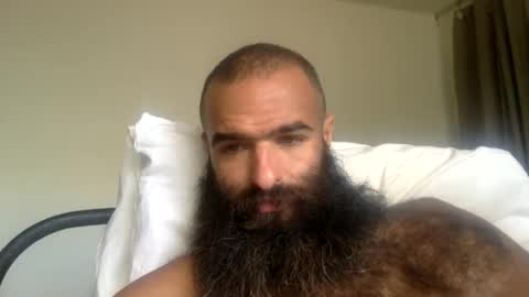 woof_wolf37 online show from 05/05/26, 04:15