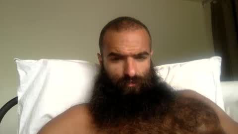 woof_wolf37 online show from 05/12/26, 03:53