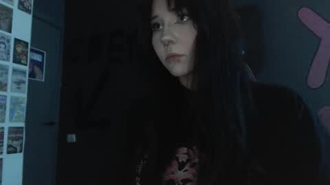 Snapshot of woowmi chatting on 10/22/25, 07:46 Jenna online show from 10/22/25, 07:46