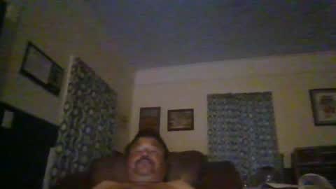 Snapshot of woperator12 chatting on 03/15/26, 12:27 woperator12 online show from 03/15/26, 12:27