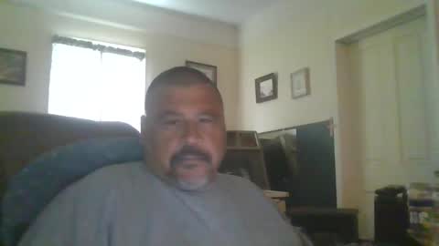 Snapshot of woperator12 chatting on 04/19/26, 06:10 woperator12 online show from 04/19/26, 06:10