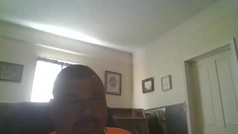 Snapshot of woperator12 chatting on 05/03/26, 02:45 woperator12 online show from 05/03/26, 02:45