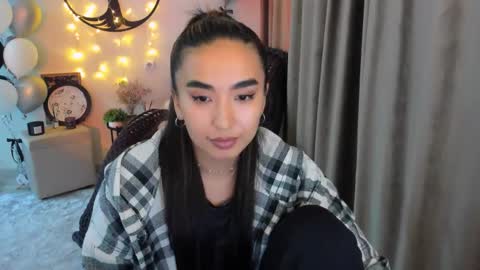 Snapshot of worldofkim chatting on 03/30/26, 04:08 dudetta Kim online show from 03/30/26, 04:08