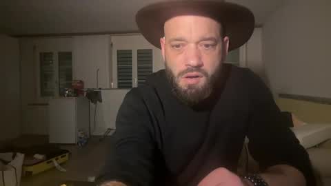 Snapshot of worldscitizen chatting on 01/14/25, 07:43 worldscitizen online show from 01/14/25, 07:43