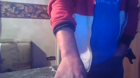 Snapshot of wormaho84 chatting on 09/25/25, 10:52 wormaho84 online show from 09/25/25, 10:52