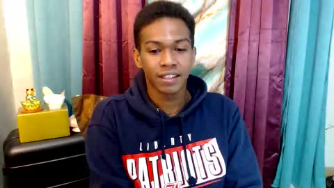 Snapshot of worshipmycockxxx chatting on 11/07/25, 03:23 Josh This is my new account now online show from 11/07/25, 03:23