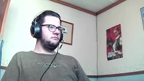 Snapshot of worsie333 chatting on 12/07/24, 03:41 worsie online show from 12/07/24, 03:41