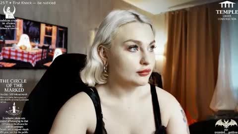 Goddess Sophy online show from 10/31/25, 06:03