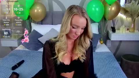 Snapshot of wow__jullia chatting on 03/20/26, 03:11 wow jullia online show from 03/20/26, 03:11