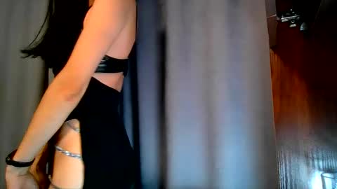 Snapshot of wow_dream_girl_ chatting on 09/29/25, 05:18 wow_dream_girl_ online show from 09/29/25, 05:18