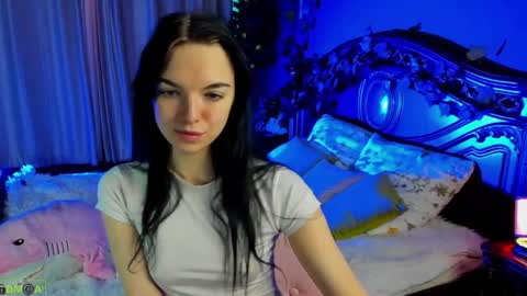 Snapshot of wow_evelin chatting on 04/04/26, 01:19 Evelin online show from 04/04/26, 01:19