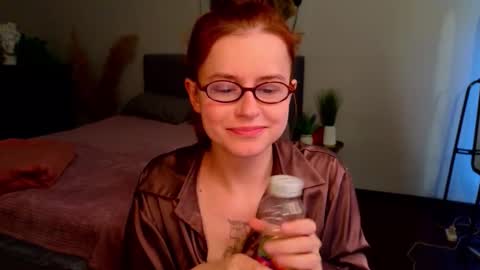 Rebecy online show from 09/09/25, 01:43