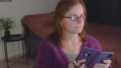 Rebecy online show from 10/01/25, 02:12