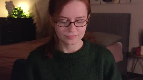 Rebecy online show from 11/16/25, 02:00