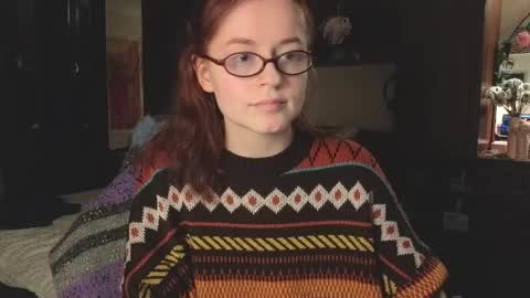 Snapshot of wow_luvng chatting on 04/03/26, 04:05 Rebecy online show from 04/03/26, 04:05