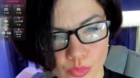 Maya online show from 01/17/26, 01:21