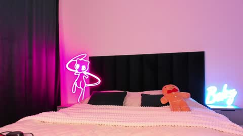 Emi online show from 12/20/24, 02:08