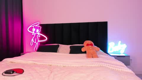 Emi online show from 12/23/24, 02:02