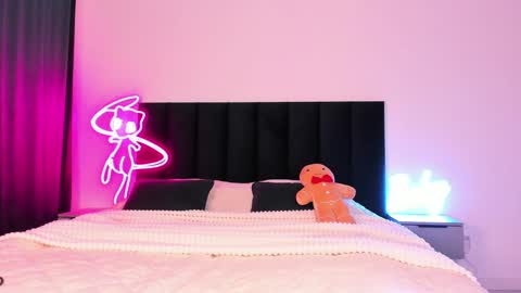 Emi online show from 12/24/24, 02:10