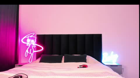 Emi online show from 02/12/25, 08:06