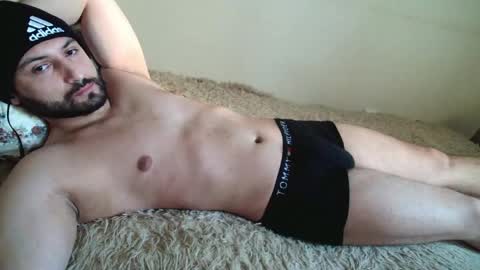 Snapshot of wowmichael69 chatting on 06/05/26, 03:02 Josy online show from 06/05/26, 03:02