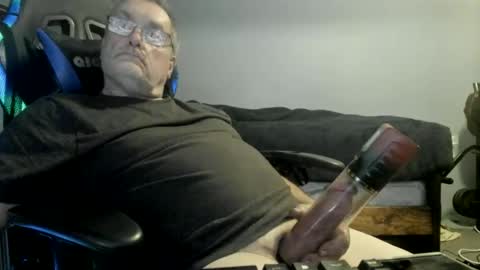 wowsers2022 online show from 11/08/25, 04:23