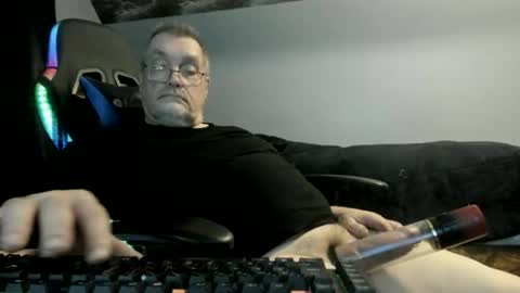 Snapshot of wowsers2022 chatting on 03/07/26, 08:55 wowsers2022 online show from 03/07/26, 08:55