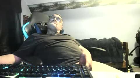 Snapshot of wowsers2022 chatting on 03/24/26, 01:32 wowsers2022 online show from 03/24/26, 01:32