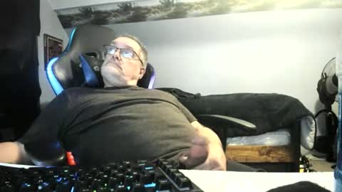 Snapshot of wowsers2022 chatting on 03/31/26, 08:15 wowsers2022 online show from 03/31/26, 08:15