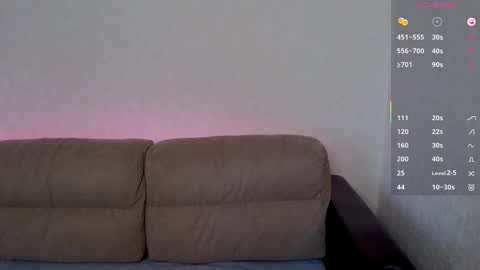 Eva online show from 10/19/25, 02:01