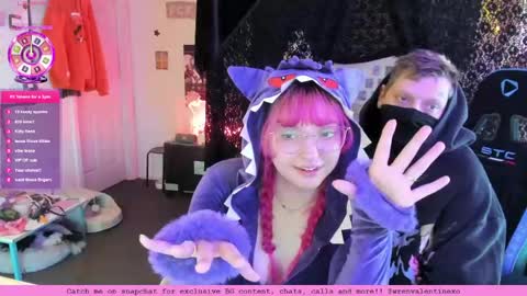 Snapshot of wrenvalentine chatting on 05/25/26, 12:27 Wren Valentine online show from 05/25/26, 12:27