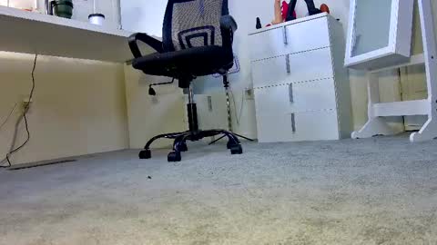 Crissy online show from 02/17/25, 03:36