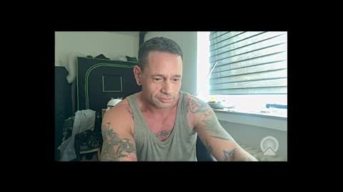 Snapshot of wtfboy82 chatting on 04/11/26, 06:40 WTFboy82 online show from 04/11/26, 06:40