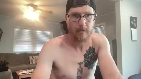 Snapshot of wuthole chatting on 10/05/25, 07:56 wuthole online show from 10/05/25, 07:56