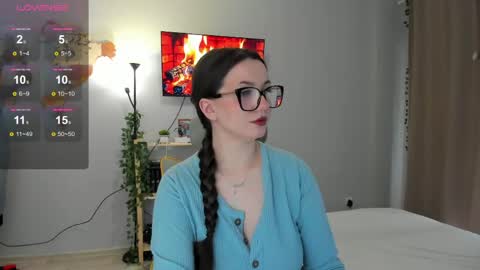 Snapshot of wwow_meow chatting on 04/18/26, 07:12 Eric and Christine 3 online show from 04/18/26, 07:12