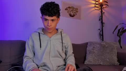 wyatt online show from 01/05/25, 02:19