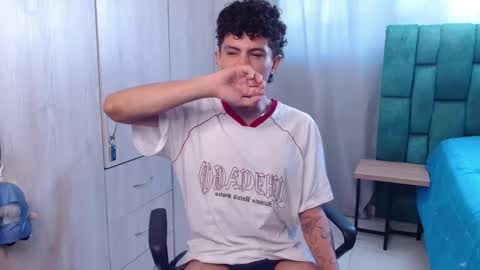 wyatt online show from 01/17/25, 04:15