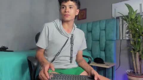 wyatt online show from 01/23/25, 02:44