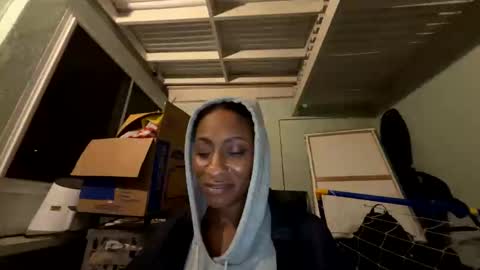 Snapshot of wynterheat chatting on 02/05/25, 08:43 Wynter Heat online show from 02/05/25, 08:43