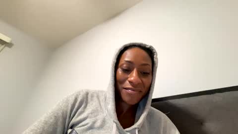 Snapshot of wynterheat chatting on 02/05/25, 11:44 Wynter Heat online show from 02/05/25, 11:44