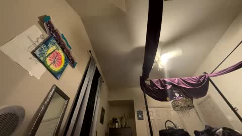 Snapshot of wynterheat chatting on 03/05/25, 04:45 Wynter Heat online show from 03/05/25, 04:45