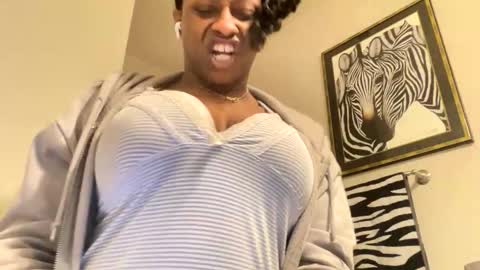 Snapshot of wynterheat chatting on 02/10/26, 06:12 Wynter Heat online show from 02/10/26, 06:12