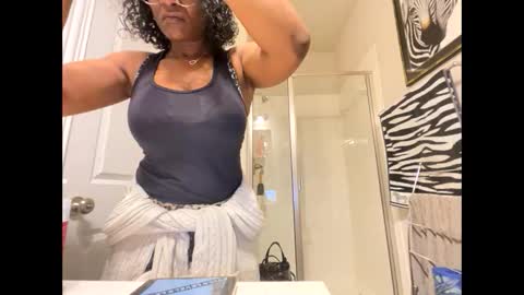 Snapshot of wynterheat chatting on 03/11/26, 02:12 Wynter Heat online show from 03/11/26, 02:12