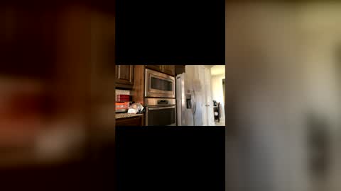 Snapshot of wynterheat chatting on 04/02/26, 08:39 Wynter Heat online show from 04/02/26, 08:39