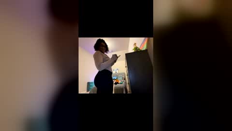 Snapshot of wynterheat chatting on 04/20/26, 04:26 Wynter Heat online show from 04/20/26, 04:26